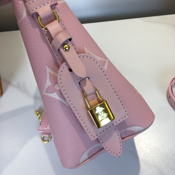 ルイヴィトンバッグ素材ディテール